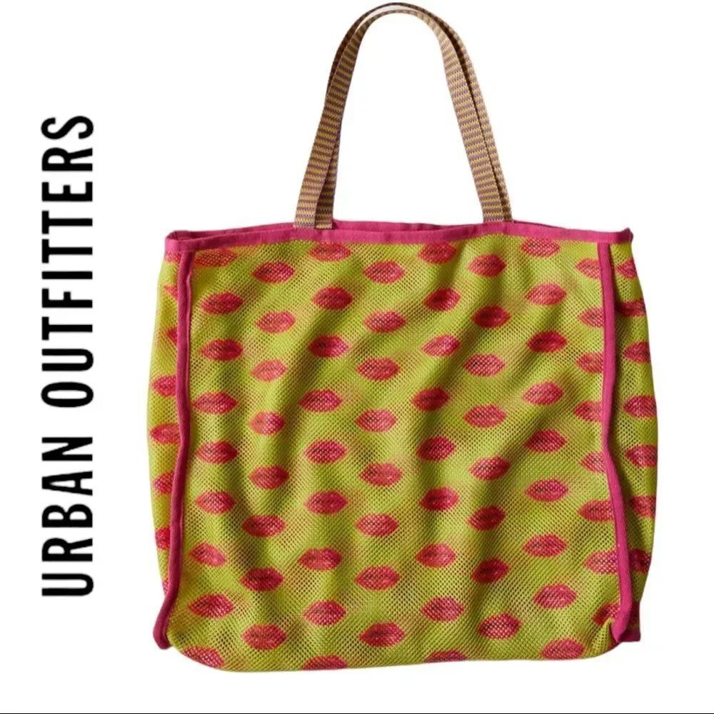 NEW Urban Outfitters UO Whimsical Lips Print Mesh Tote Bag